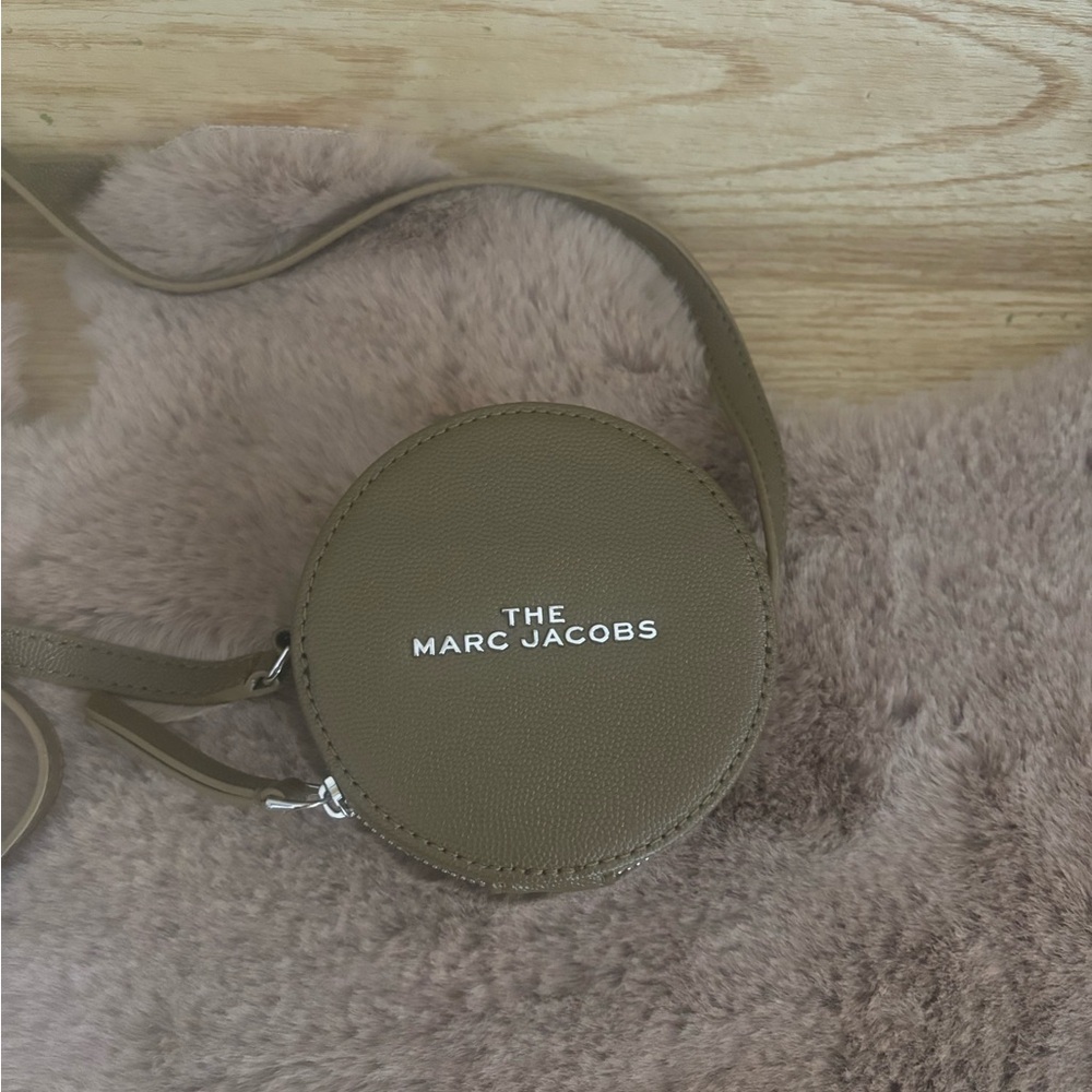 Mini Round Shoulder Bag - Picture 2 of 9
